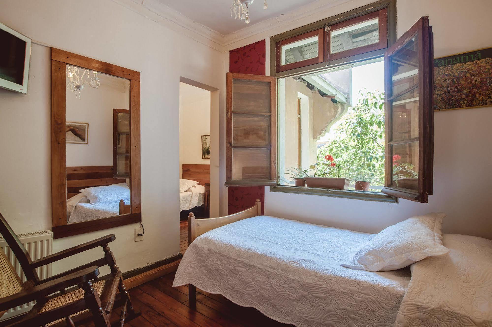 Providencia Bed & Breakfast Santiago del Cile Esterno foto